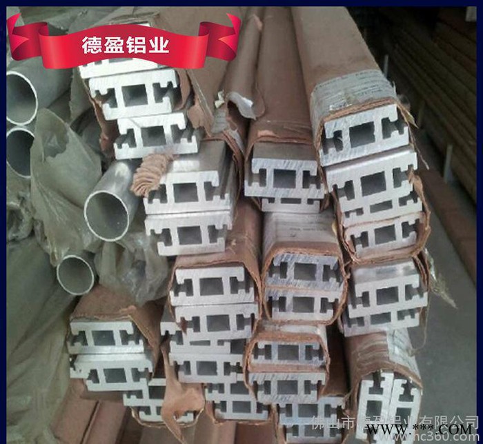 廠家批量**生產佛山工業(yè)鋁型材 工業(yè)鋁合金 規(guī)格齊全 價格優(yōu)惠 質量保證
