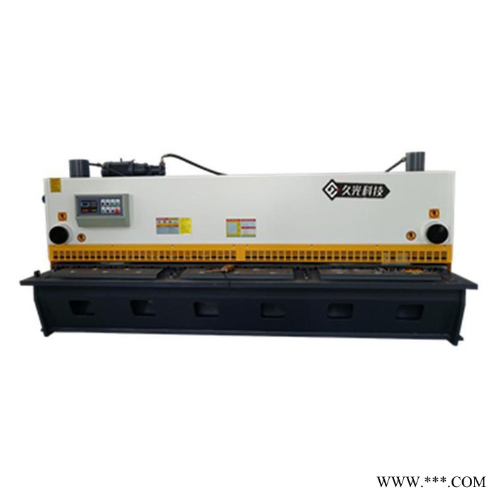 久光QC11Y-6-4000 液壓閘式剪板機(jī) 液壓閘式剪板機(jī)剪切精度高,使用性能好,特別適用于汽車(chē)制造,板料加工等