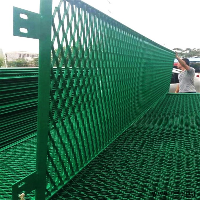 新款促銷 廠家批發 公路涂塑鍍鋅防眩護欄網 橋梁噴塑電鍍防眩網