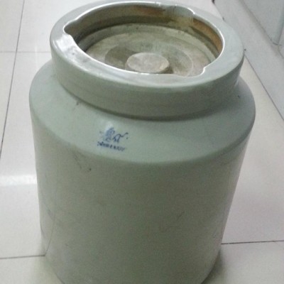 廠家直供氧化鋁陶瓷球磨壇 氧化鋁球 陶瓷壇 研磨瓶 工業(yè)陶瓷