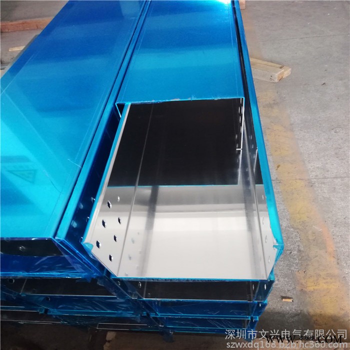 深圳紅興電力橋架 槽式鋁合金橋架供應藍色100*100鋁合金槽式橋架圖片價格 表面陽極氧化鋁合金橋架