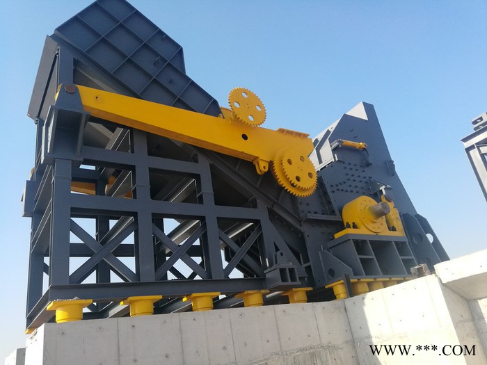 廢鐵加工機(jī)械設(shè)備廢舊金屬破碎機(jī) 大型金屬粉碎機(jī) 多功能金屬粉碎機(jī) 廢鐵粉碎機(jī) 廢鐵粉碎機(jī)錢 宜昌廢鐵金屬回收廠家